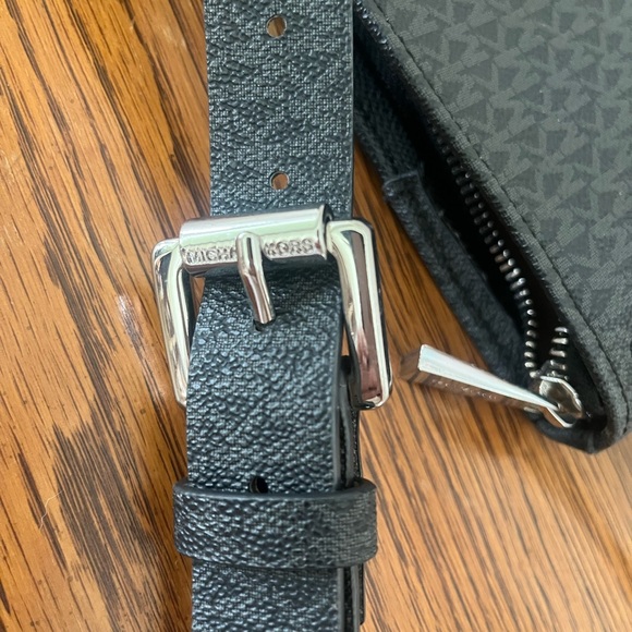 Michael Kors Belt Bag - Picture 11 of 11